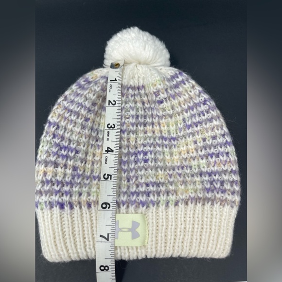UNDER ARMOUR: Mulitcolor Knit/Fleece Hat, Youth Medium (4-6 Years) - Picture 9 of 11